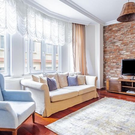 Centrally Located Apartment With Balcony In Sisli Istambul Extérieur photo